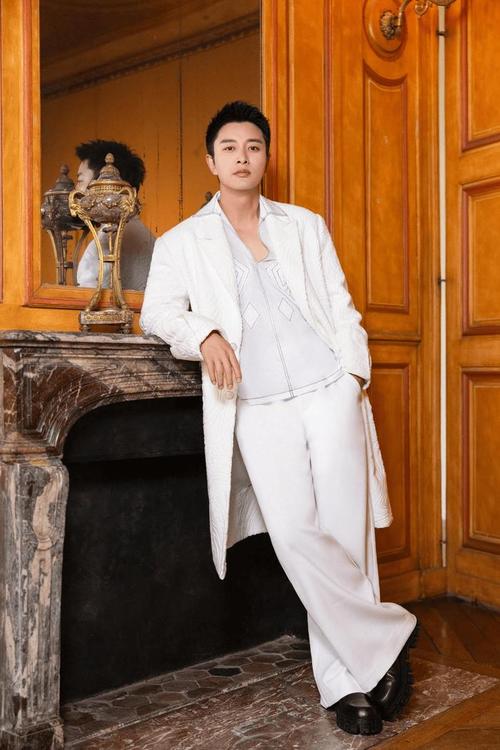 新抖数据工具_抖音涨粉榜_快手涨粉点赞浏览买的链接