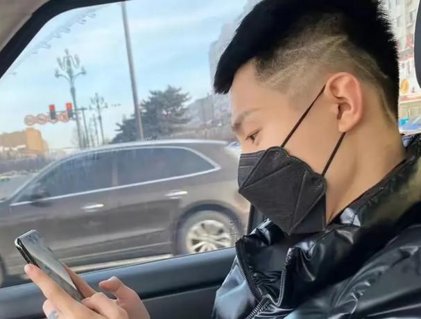 高迪快手账号出售_师青松实名变更_日化产品带货_24小时在线出售快手号